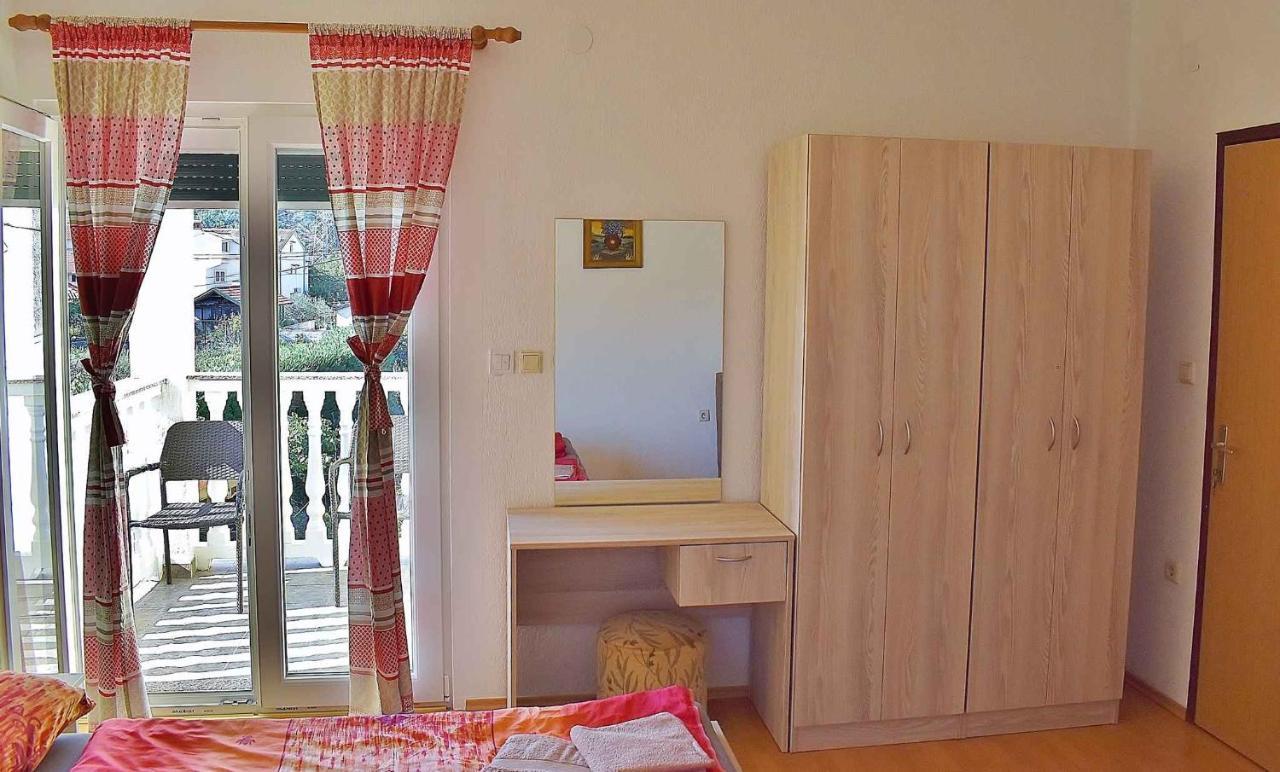 Apartment In Lopar/Insel Rab 17739 Exteriör bild