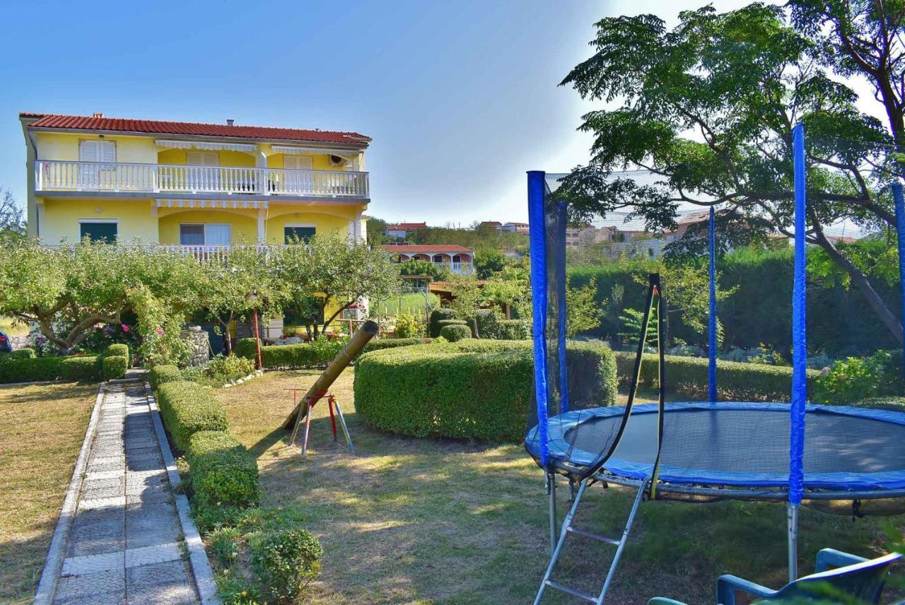 Apartment In Lopar/Insel Rab 17739 Exteriör bild